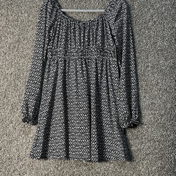 NWT juniors SO cinch waist skater dress SZ Medium - Picture 3 of 4